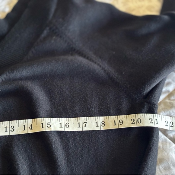 Cabi 5453 Switch Cardigan - Picture 5 of 7